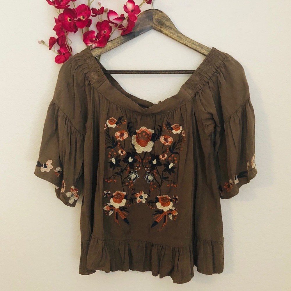 ☀️Umgee Off Shoulder Top☀️